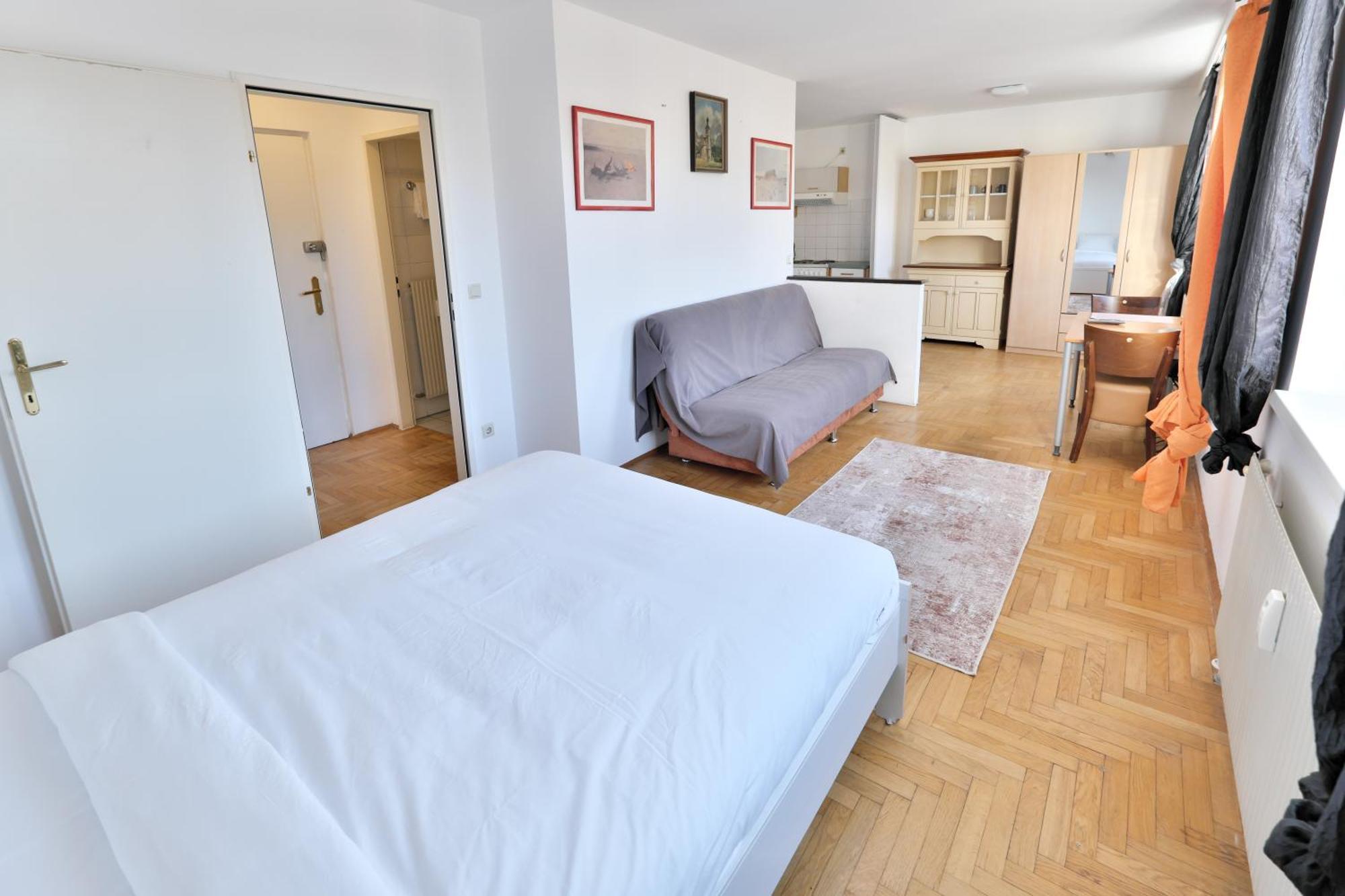 Schoenbrunn Apartment Vienna Exterior photo
